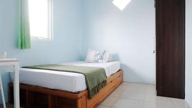 Mardjuki House Cililitan Pocket SIngle A - M