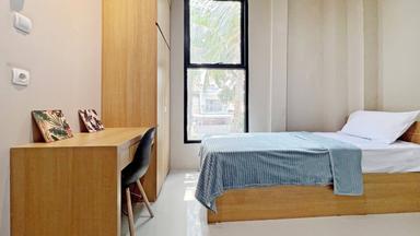 JR House Kayumas Pulo Gadung Compact Single D