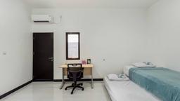 Executive Single A