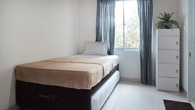 Betuah Avenue Pejaten Compact Single