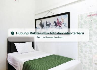 Titi Wisma Matraman Superior Single B