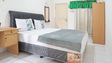 Cat Lovers Home Pulo Blok M Superior Queen B