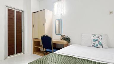 Wisma Storia Kwitang Senen Regular Single B