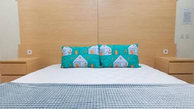 Senayan Grand Suite Benhil Superior Queen A