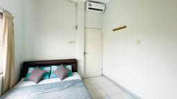 Compact Double B