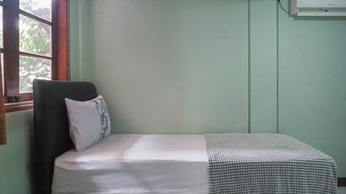 Kost Belawan 14 Cideng Regular Single B