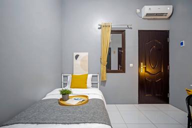 Rukita Rumah Seri Radio Dalam Compact Single A - F