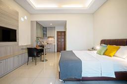 Flat Residence Queen F
